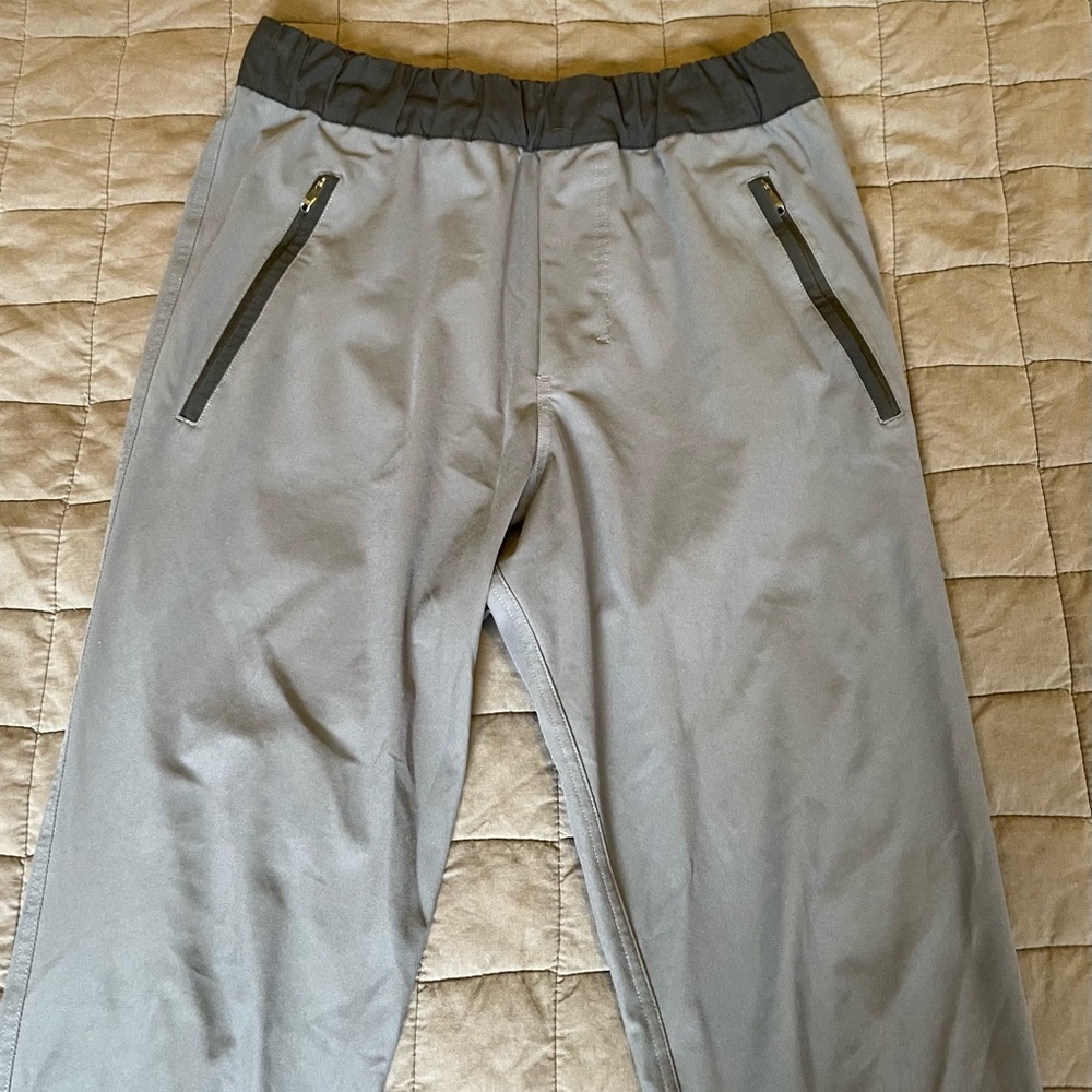 lululemon Warp City Jogger, size small - Picture 2 of 7
